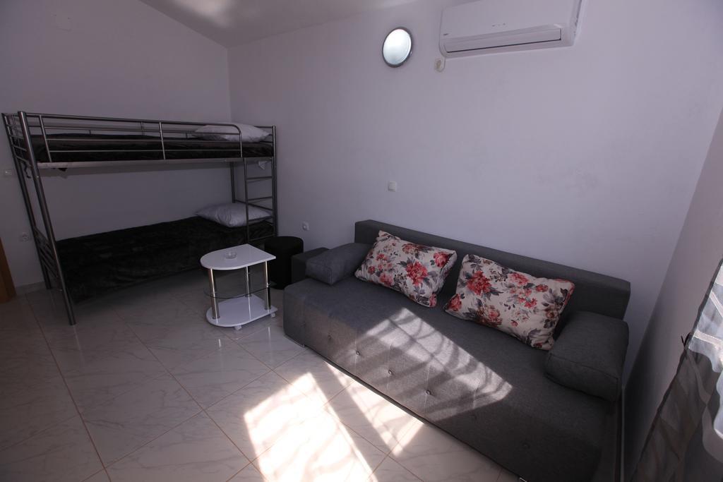 Ferienwohnung Robinson Bella Bogomolje Exterior foto